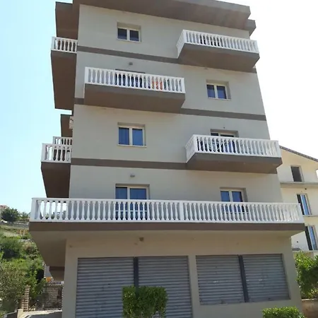 Gloria&mitati Apartmán Orikumi